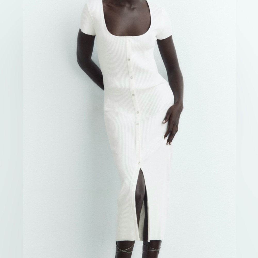 Zara RIBBED DRESS WITH BUTTONS